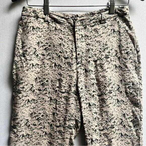 Obakki patterned silk taper relaxed pants Sz 4/ 30" waist - Picture 3 of 11